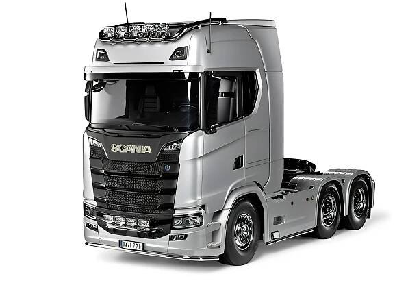 Náhled produktu - 1:14 RC Scania 770 S 6x4 Silver Edition (stavebnice)