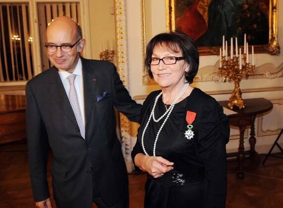 Marta Kubišová (69) převzala nejvyšší francouzské vyznámení
