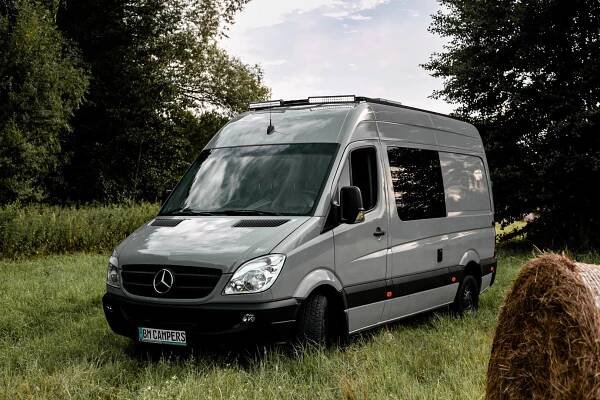 Mercedes-Benz Sprinter W906 L2H2 Campervan (codename: Golf Oscar 10)