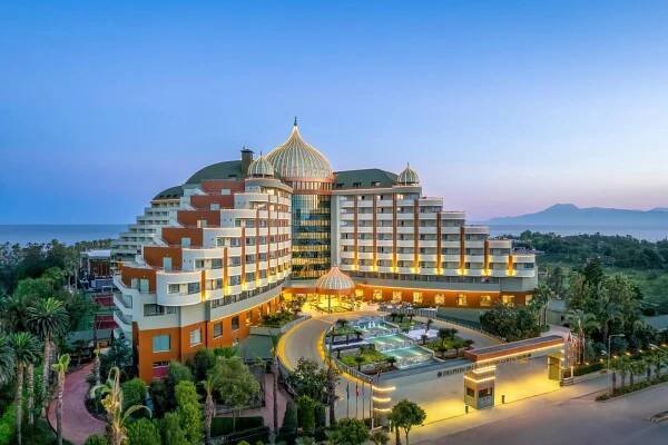 Rezort Delphin Palace Antalya