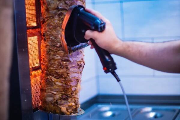 Kebab v tortille, malé hranolky a Kofola pro 1 nebo 2 osoby