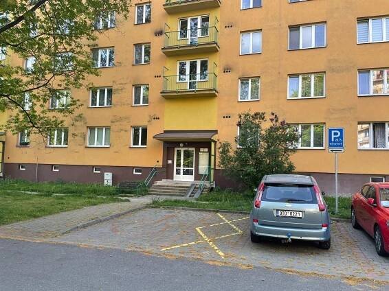 Prodej bytu 3+1, osobní vlastnictví, 64 m2, ul. Šrámková, Havířov - Podlesí., 3 190 000 Kč