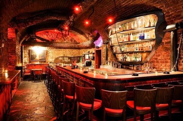 Pekelnej bar Praha | Apetee
