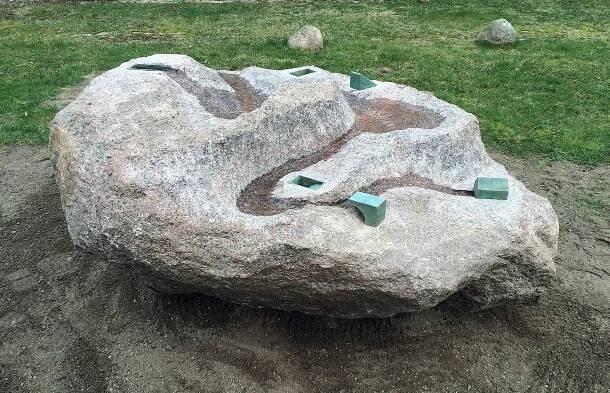 Brunnen/Objekte – Rainer Fest