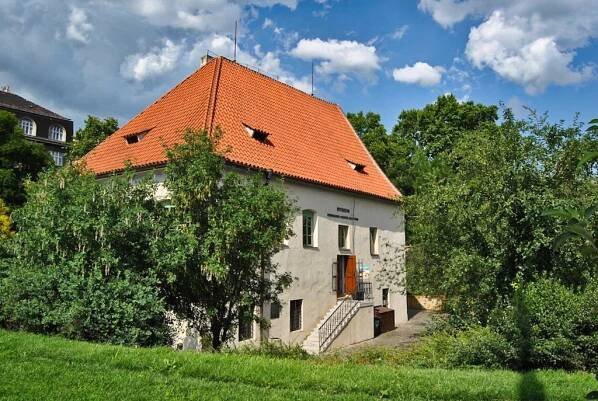 Podskalská celnice Na Výtoni | TuristickaMapa.cz