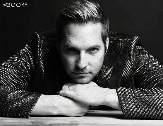 RYAN HANSEN [RYAN HANSEN SOLVES CRIME ON TELEVISION] — A BOOK OF MAGAZINE