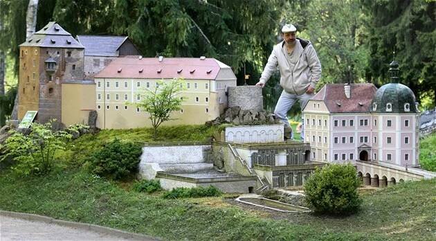 Nejistota končí. V mariánskolázeňském parku přibudou další modely