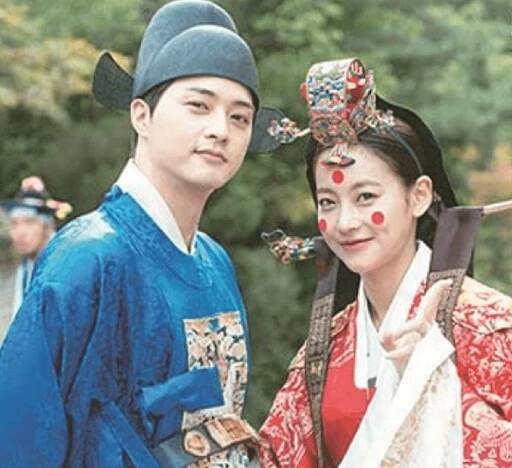 Kim Ji-hoon Wife