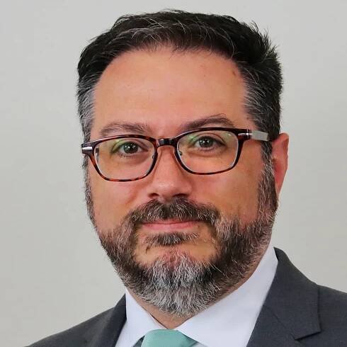 Tony Becker