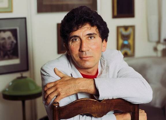 Reinaldo Arenas Biography - Facts, Childhood, Family Life & Achievements
