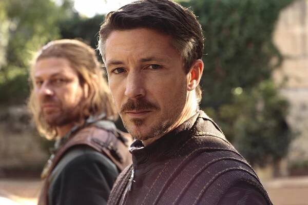 Hra o trůny - Mrzáci, bastardi a zlámané věci - Z filmu - Sean Bean, Aidan Gillen