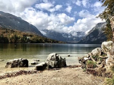Alpine Lakes Bled & Bohinj – Midgard Experience