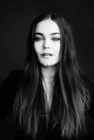 Kristín Pétursdóttir - Móðurskipið