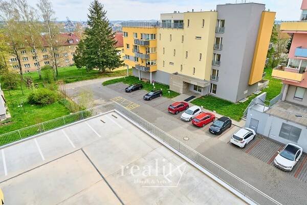 Pronájem Byt 4+kk, Vrchlického, Jihlava