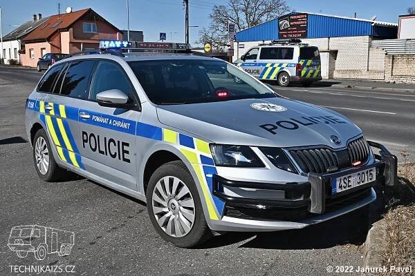 PČR - OHS Kladno - Škoda Octavia III - TECHNIKAIZS.cz