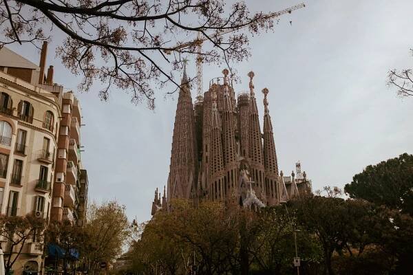 Barcelona | Gaudí’s Genius – Damian Delgado