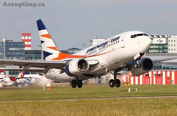 Boeing 737-7Q8