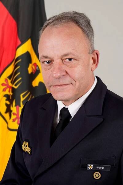 Zukunft des Seebataillons: Interview mit Admiral Meyer, EF 1 2