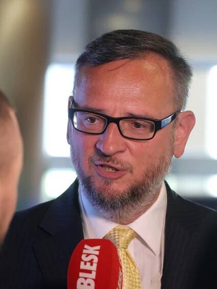 Nečas neuspěl, trest platí. Soud zamítl dovolání expremiéra v kauze trafik pro poslance ODS