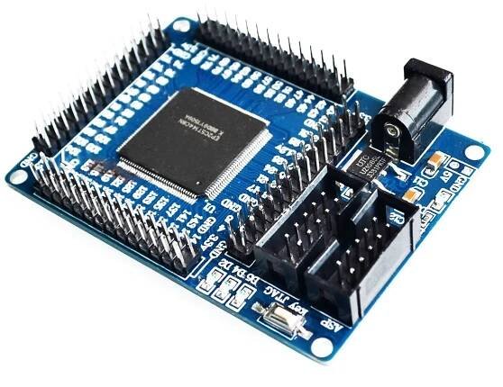 FPGA obvod ALTERA Cyclone 2 čip EP2C5T144 – Techfun.cz – Naj Arduino shop