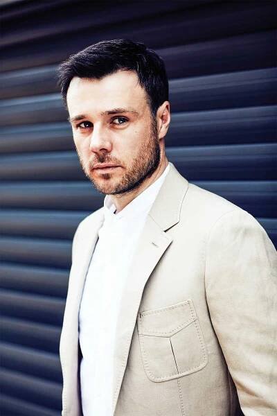 Rupert Evans: Artist, Rebel, Gentleman | Square Mile