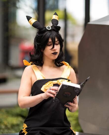 Sakura-Con Solo Cosplay Photoshoots