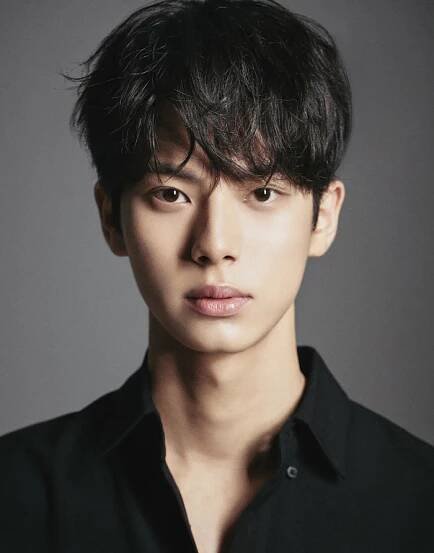 Lee Chae-Min 2000-p1.jpg