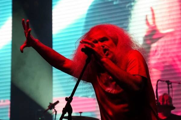 Koncert: JASNÁ PÁKA – NO LOVE SONG TOUR