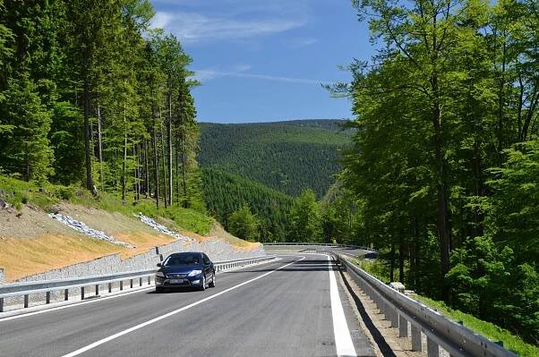 Opd.cz - Silnice I/44 Červenohorské sedlo - jih 