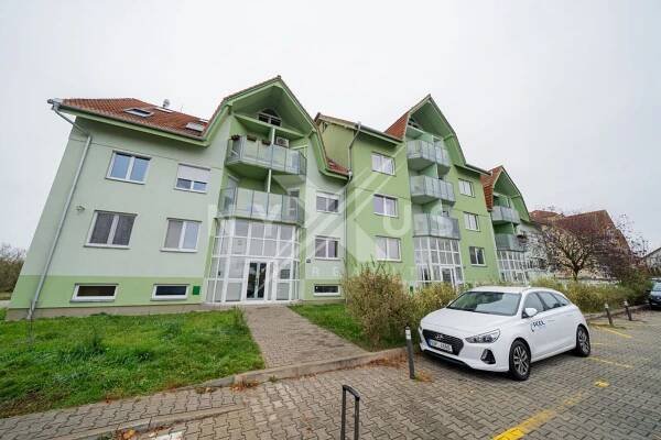 Prodej bytu 3+kk - 105 m, lodžie 3,3 m, sklep a garážové stání, Semilská, Praha 9 - Kbely, obrázek č.18