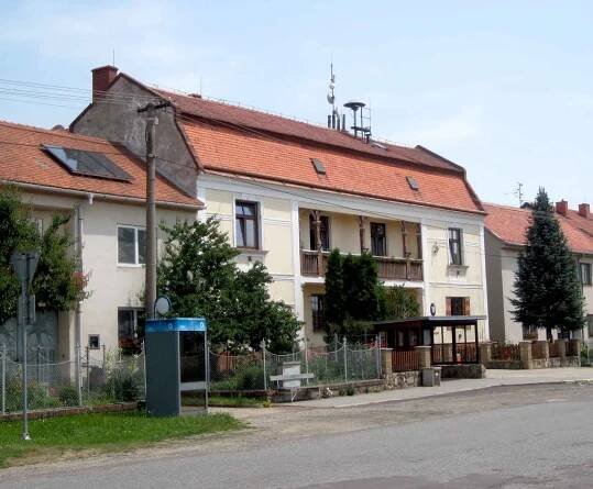Radkovice u Hrotovic - obecní úřad