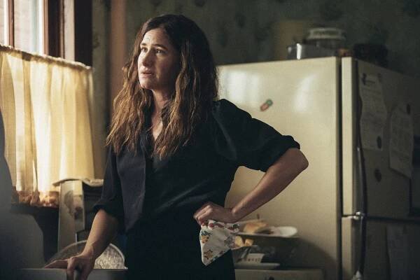 Bludné kruhy - Epizoda 6 - Z filmu - Kathryn Hahn