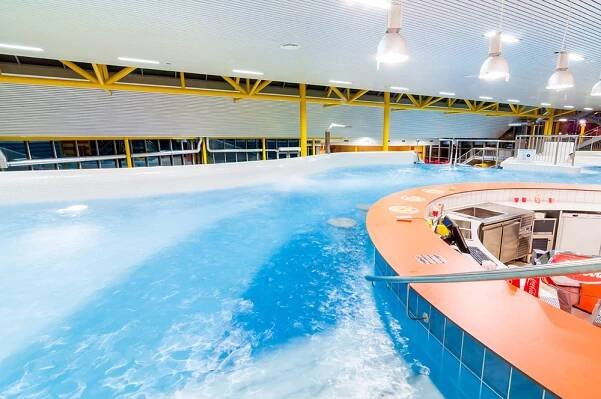 Relaxační bazén s vodním barem v Aquacentru Šutka | Aquacentrum Šutka 