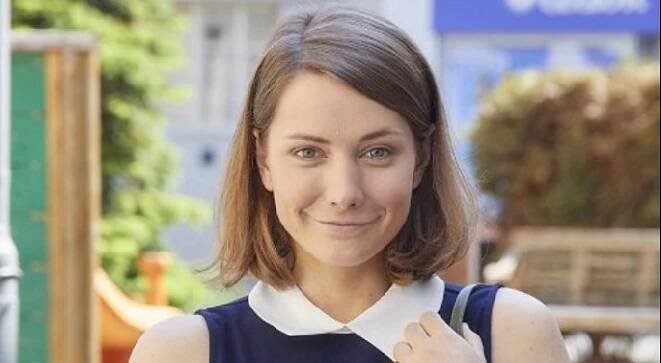 FOTO: Eliška Hanušová hraje v Ulici Báru Klímovou. – stránka 28