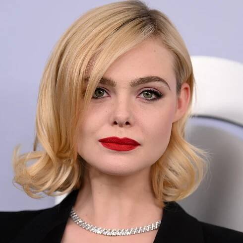 Elle Fanning Made a Bobby Pin Look Like a Million Bucks—See the Photos