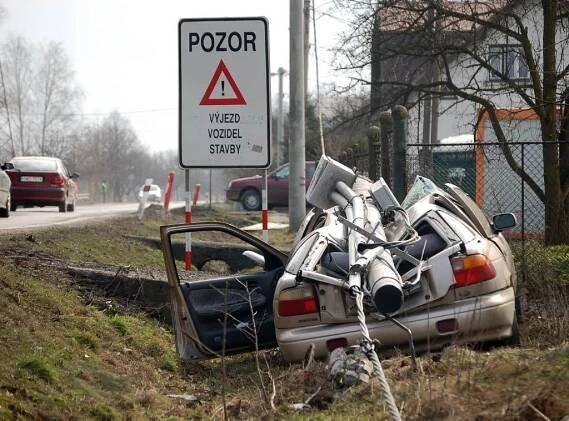 Nehodu zavinil zřejmě mikrospánek