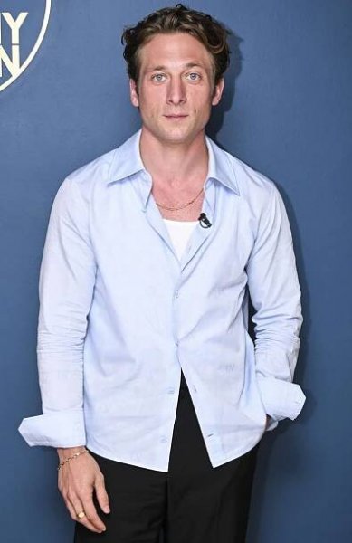 Jeremy Allen White poses backstage on The Tonight Show Starring Jimmy Fallon