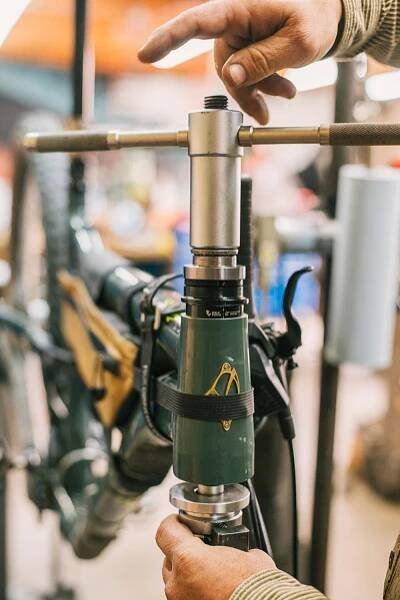 Wolf Tooth GeoShift Angleset Headset Review: The Future is Now – Spencer Harding | The Radavist | A group of individuals