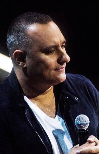 Russell Peters - Wikipedia