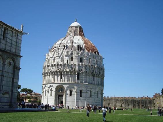 Soubor:Pisa 1910.JPG – Wikipedie