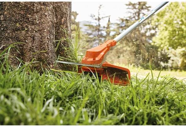 Aku strunová sekačka STIHL FSA 60 R SET