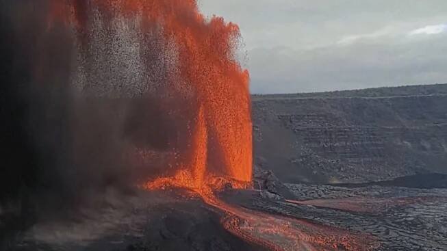 Havajská sopka Kilauea znovu vybuchla. Chrlí lávu do výšky 300 metrů