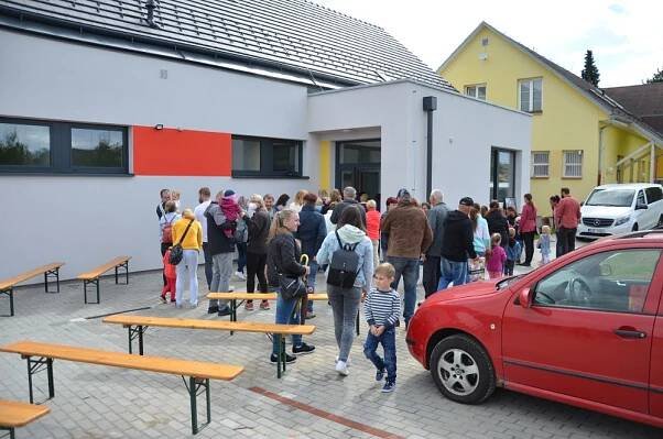 Slavnostní otevírání nové budovy MŠ - Oficiální stránky městys Rokytnice nad Rokytnou