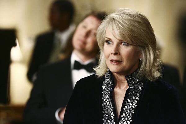 Kauzy z Bostonu - Kde je kouř, tam je i oheň - Z filmu - Candice Bergen