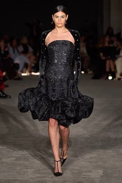 Fall 2022 | Christian Siriano
