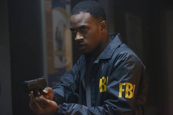 Mrtvý bod - Adoring Suspect - Z filmu - Malcolm David Kelley