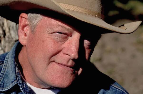 craig-johnson1_credit-chet-carlson