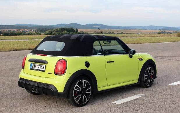 Test Mini JCW Cabrio: Top zábava | Autojournal.cz