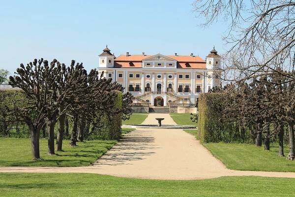 Zámky Jihomoravského kraje: Poznejte tři architektonické skvosty na jihu Moravy