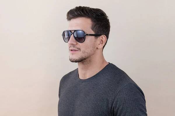 Ray-Ban RB4376 601/8G 57